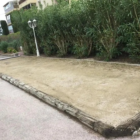 T2 A/c Cote D'azur, Piscine, A 350m, Wifi
